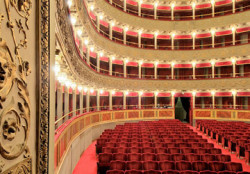 Un'immagine dell'interno del Teatro Valle